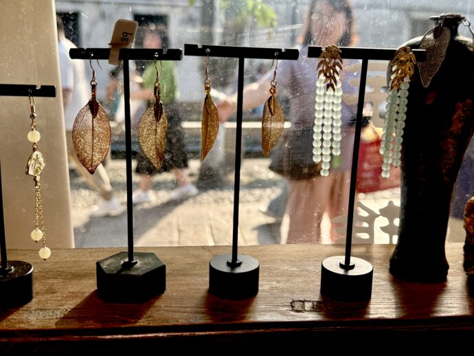 平江路でみつけたピアス