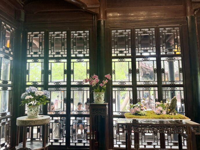 远香堂のガラス