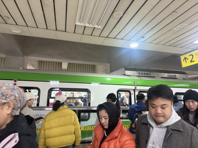 モノレール車内