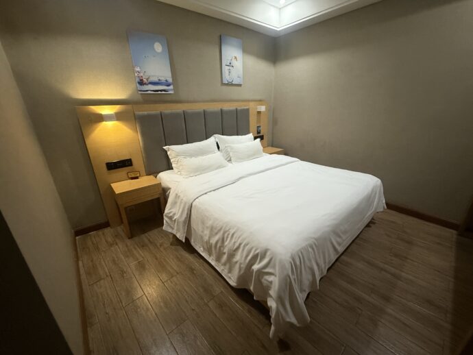 ホテルのベッド