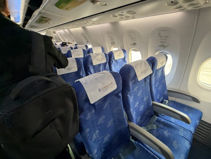 山東航空のシート