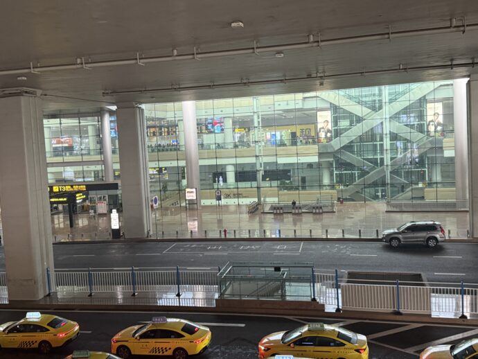 重慶江北国際空港の外