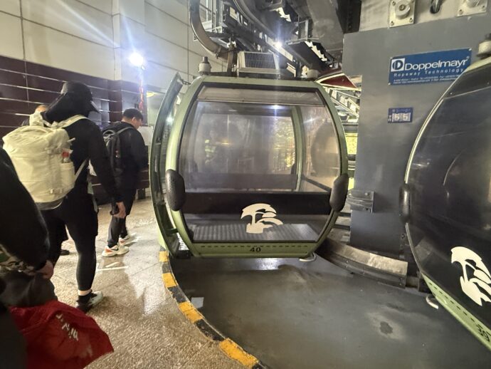 ケーブルウェイ乗車