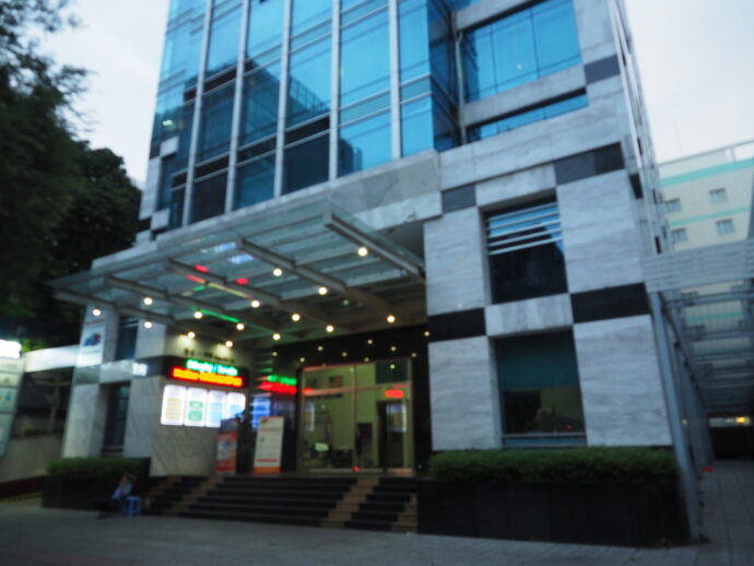 会社が設立したOfficeのあるビル