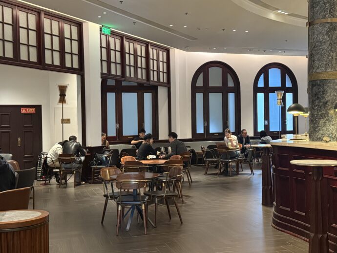 巴克臻选-天津恒隆广场旗舰店