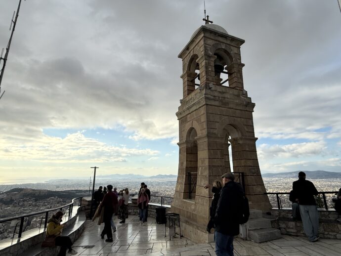 リカビトスの丘の鐘楼