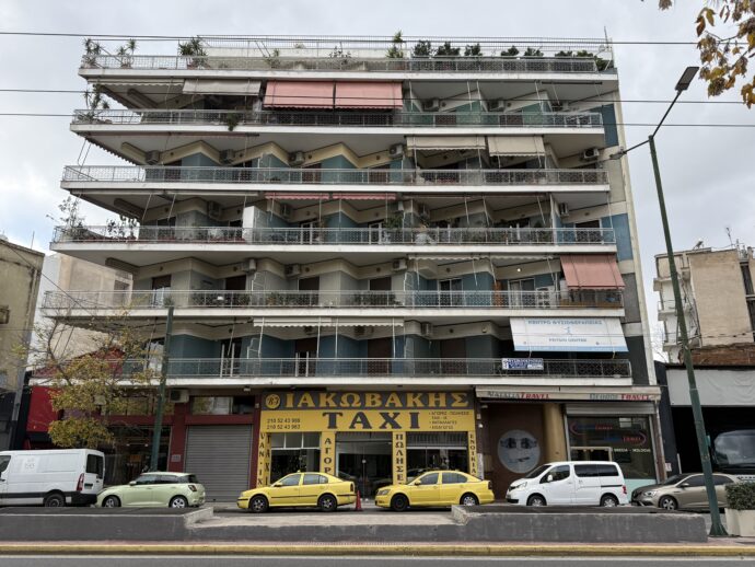 おしゃれな建物