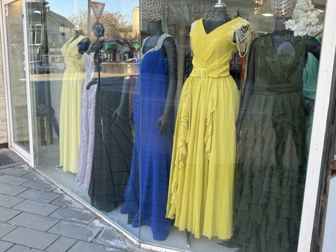 ドレスショップ