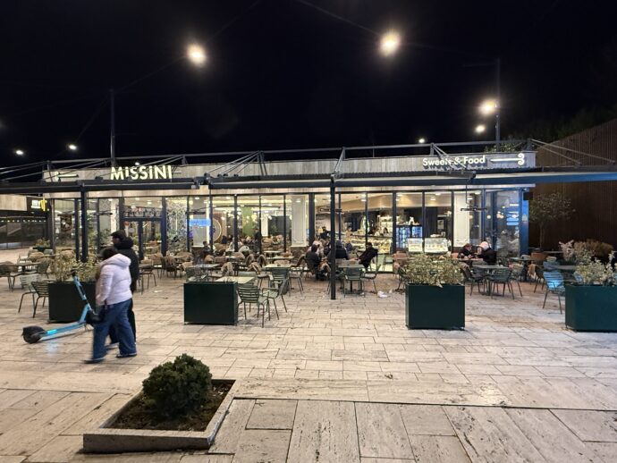 マザーテレサ通り