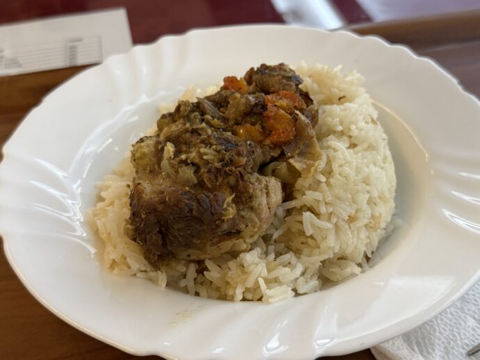 牛肉煮込とライス