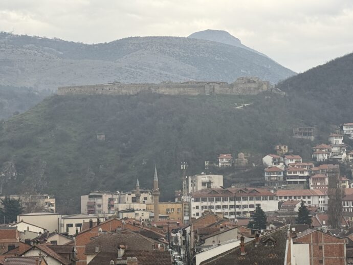 山上のプリズレン城塞