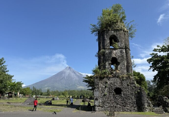 カグサワ遺跡の鐘楼