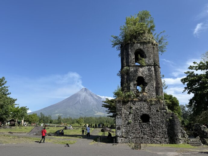 カグサワ遺跡の鐘楼