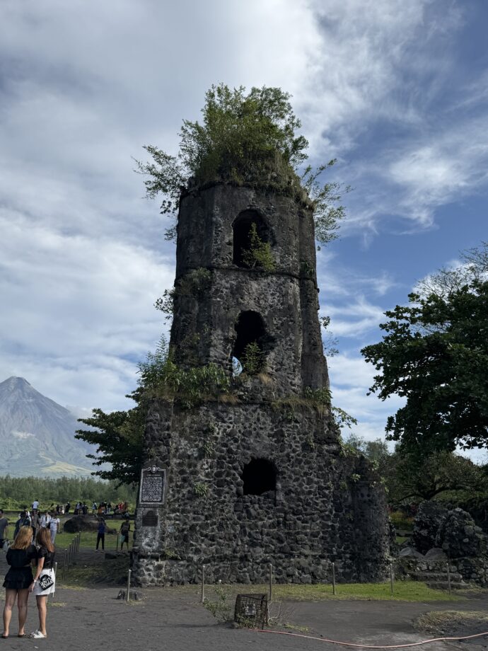 カグサワ遺跡の鐘楼