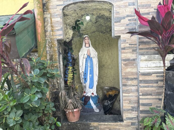 祠のマリア様