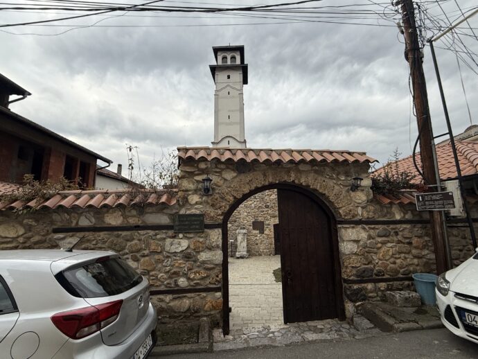 プリズレン地域考古学博物館の入り口