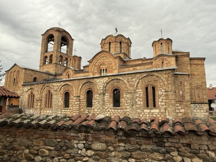 リェヴィシャの生神女教会の外観