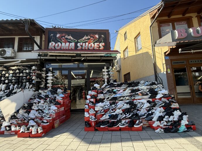 スニーカーショップ