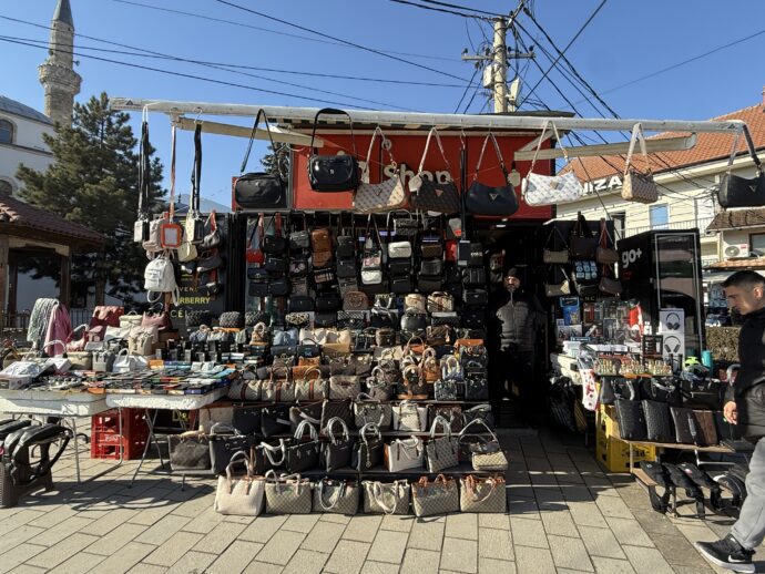 アルバニア土産ショップ