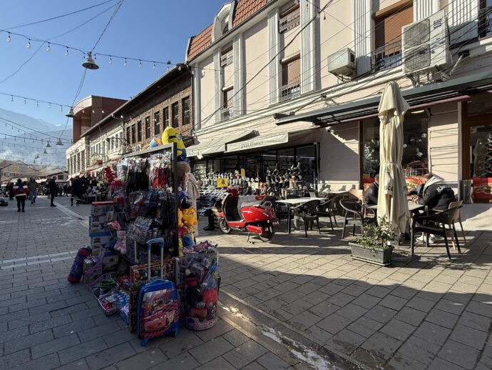 ショッピング通り