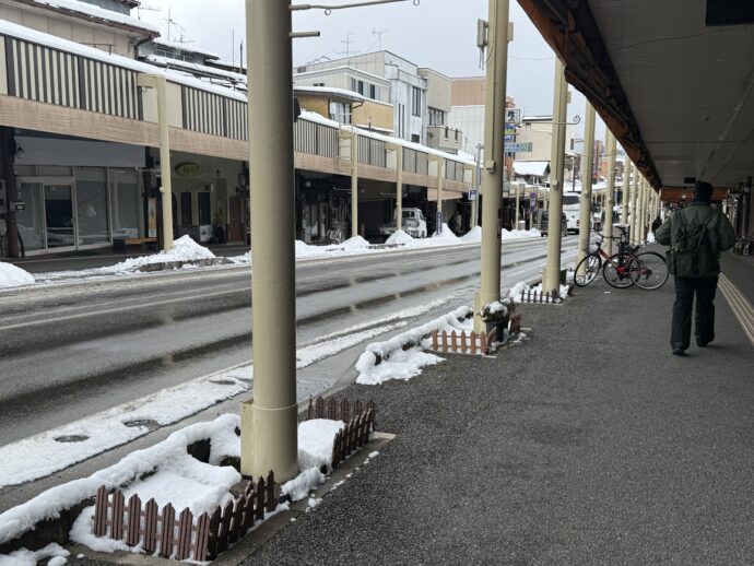 安川通りの商店街