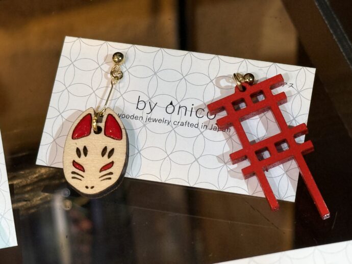 神社参拝仕様のピアス