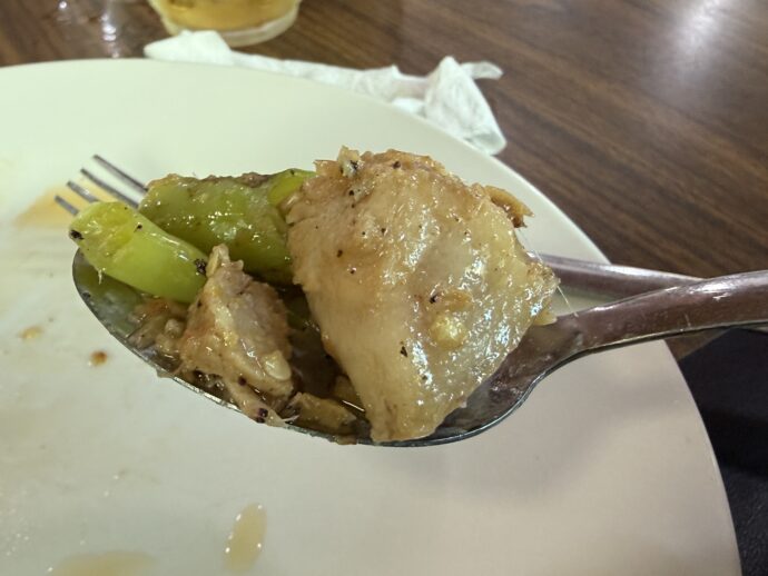 ビコールエクスプレスの豚肉