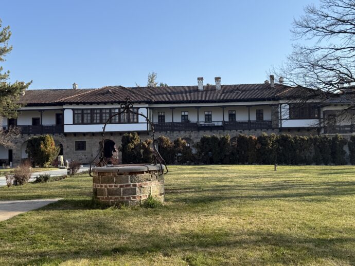 グラチャニツァ修道院の敷地