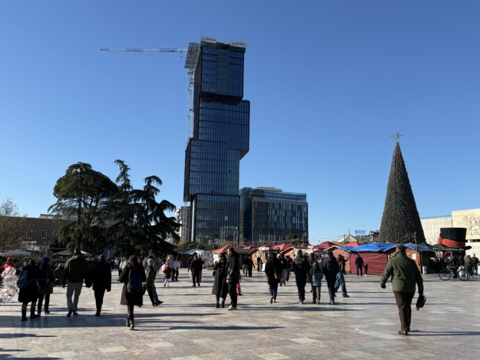 スカンデルベグ広場