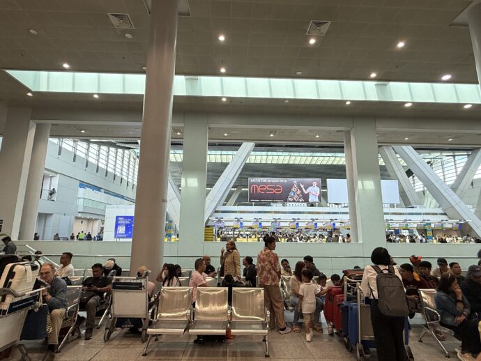 ニノイアキノ空港3階