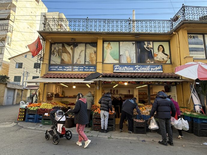 スーパーマーケット