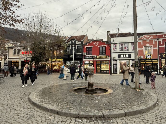 シャデルヴァン広場