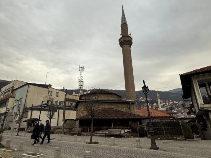 もうスクの尖塔