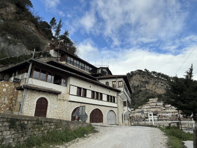 ベラトの街並み