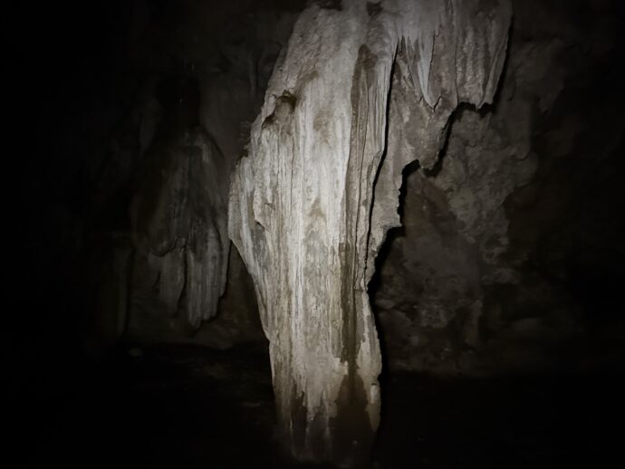 ホヨップ＝ホヨパーン・ケーブの鍾乳洞