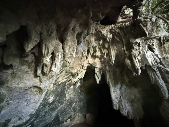 ホヨップ＝ホヨパーン・ケーブの鍾乳洞