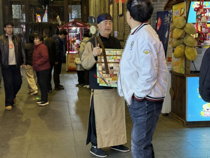 タバコ売りの男性