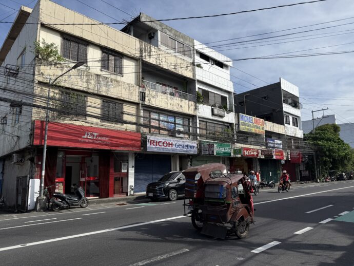 レガスピの幹線道路