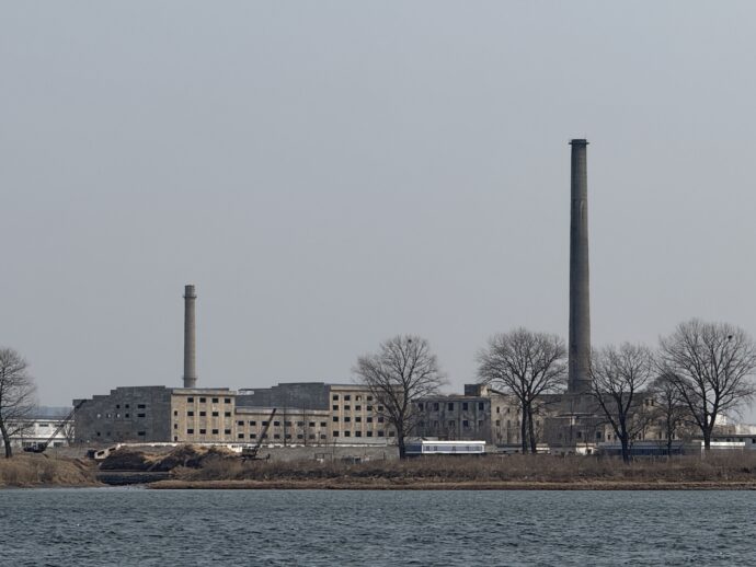 対岸に見える北朝鮮