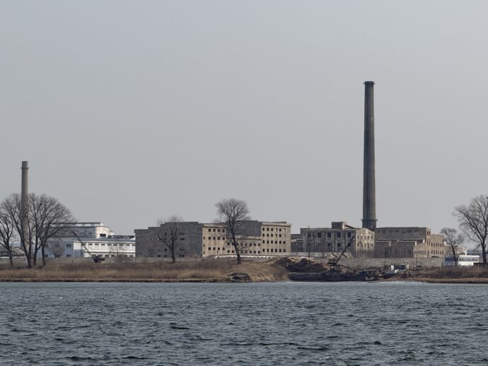 対岸に見える北朝鮮