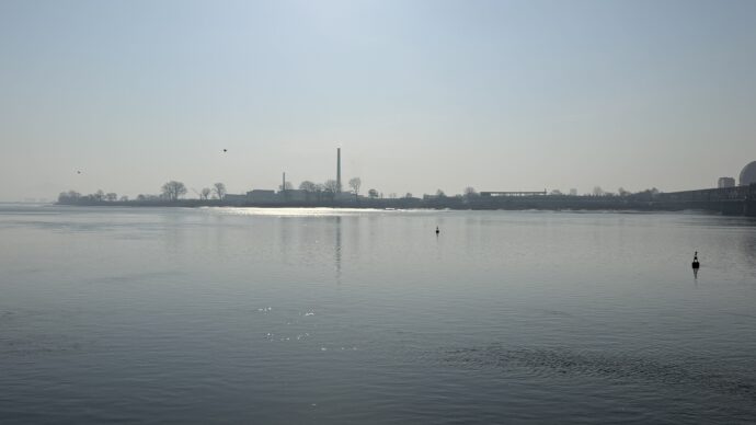 対岸に見える北朝鮮