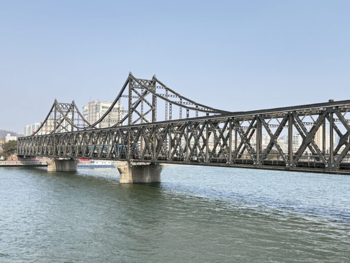 鴨緑江大橋