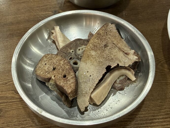 別添えのホルモン