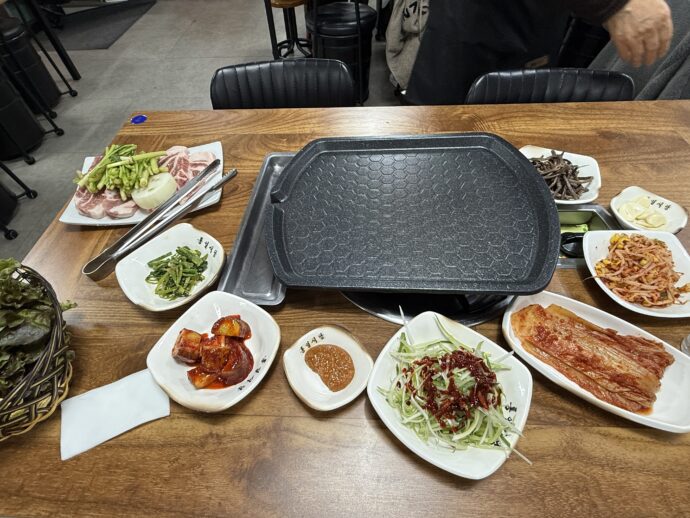 トンイル食堂の鉄板