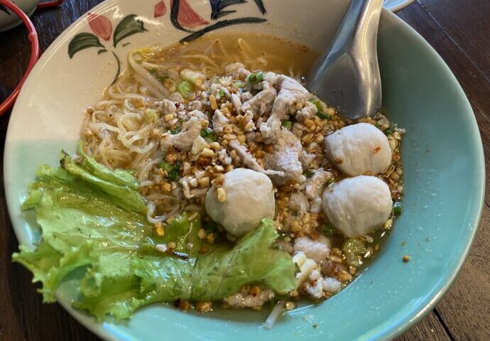 トムヤムヌードル