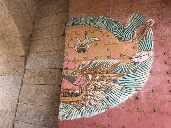 南門の門の絵画