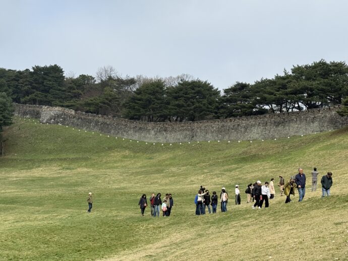 団体ハイキング