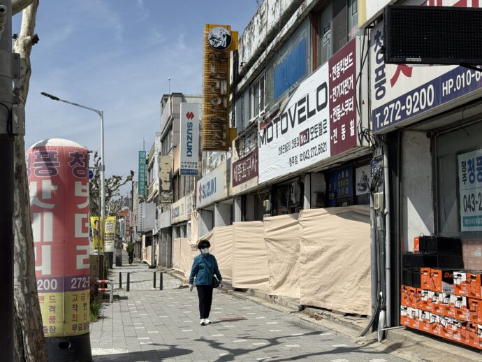 工事中のバリケード