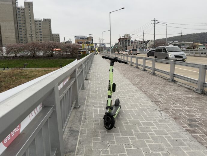 置きっ放しのLUUP