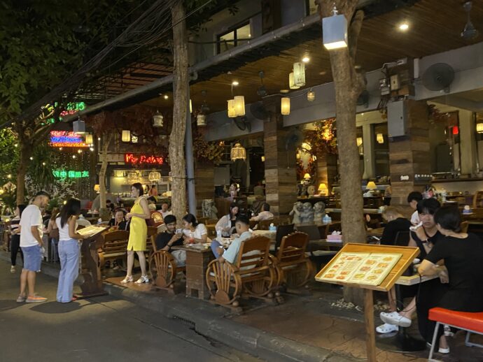 バンコクのオープンレストラン